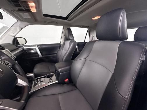 Ice Cap 2023 Toyota 4Runner SR5 Premium