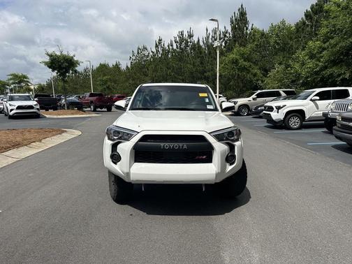 Ice Cap 2023 Toyota 4Runner SR5 Premium