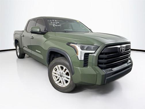 2022 Toyota Tundra SR5