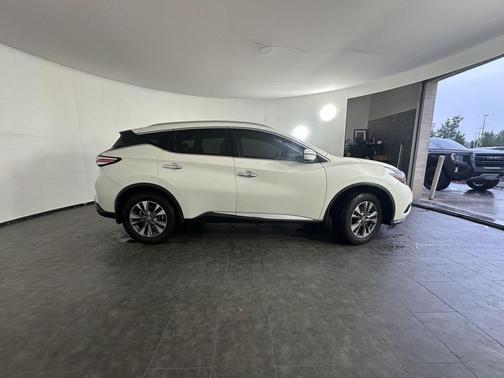 Pearl White 2018 Nissan Murano SL