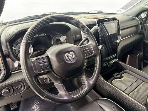 2019 RAM 2500 Limited Crew Cab 4x4 6'4' Box