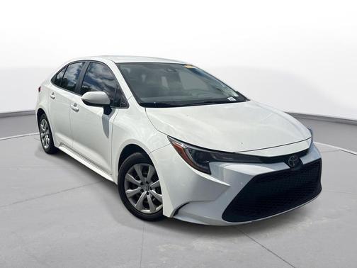 Super White 2020 Toyota Corolla LE