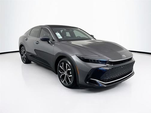 2024 Toyota Crown Limited