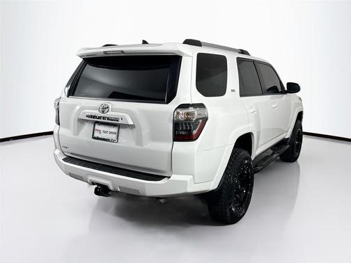 Super White 2019 Toyota 4Runner SR5