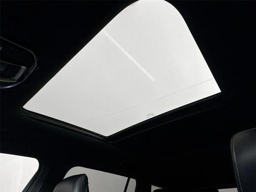 Velvet Red Pearlcoat 2022 Jeep Grand Cherokee L Overland