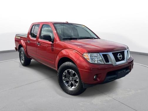 Lava Red 2017 Nissan Frontier Desert Runner