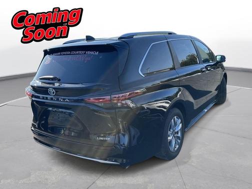 2025 Toyota Sienna Limited