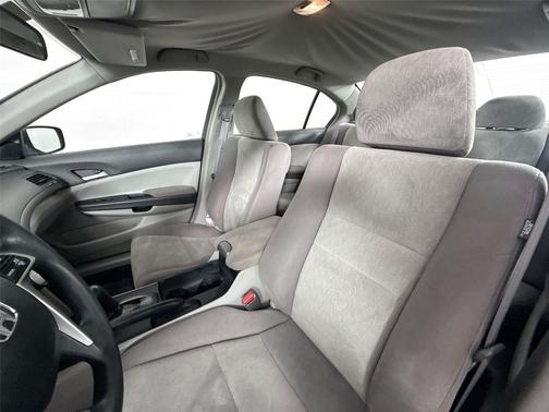 Alabaster Silver Metallic 2009 Honda Accord 2.4 LX