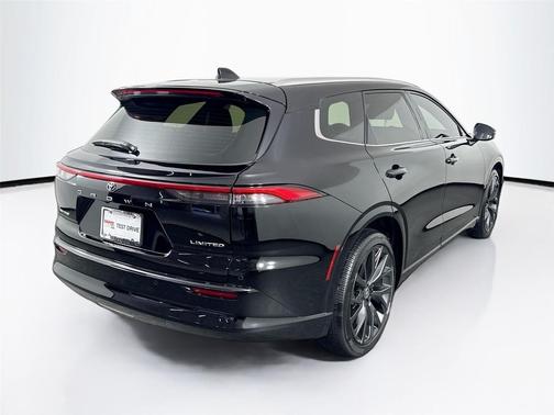 Black 2025 Toyota Crown Signia Limited