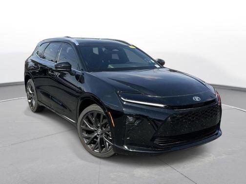 2025 Toyota Crown Signia Limited