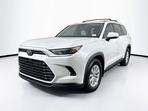 2025 Toyota Grand Highlander Hybrid XLE