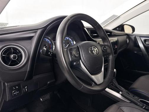 Falcon Gray Metallic 2017 Toyota Corolla SE