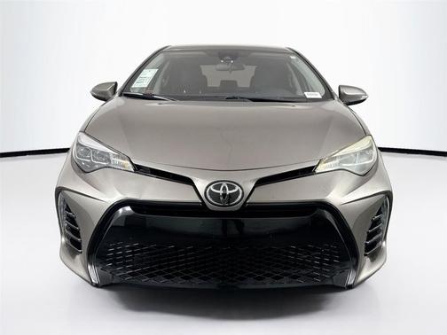 Falcon Gray Metallic 2017 Toyota Corolla SE