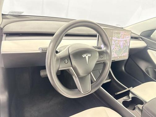 Pearl White Multi-Coat 2020 Tesla Model 3 Long Range
