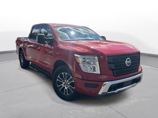 Red Alert 2022 Nissan Titan SV