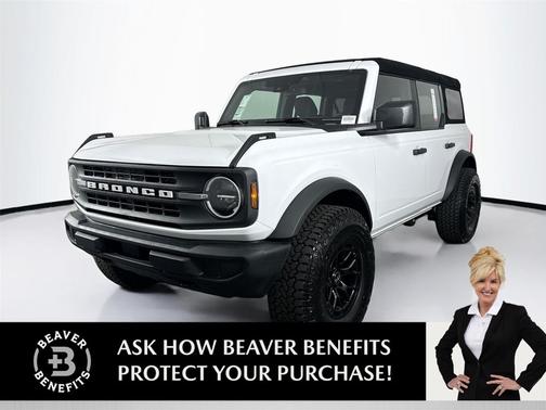 Oxford White 2025 Ford Bronco Base