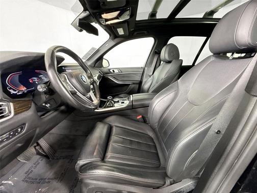 Black Sapphire Metallic 2019 BMW X5 xDrive40i