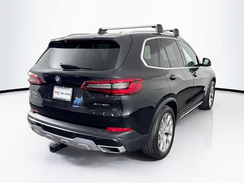 Black Sapphire Metallic 2019 BMW X5 xDrive40i