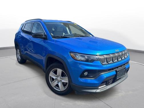 Laser Blue Pearlcoat 2022 Jeep Compass Latitude
