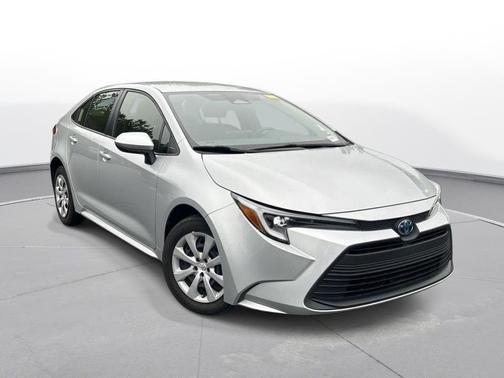 Classic Silver Metallic 2024 Toyota Corolla Hybrid LE