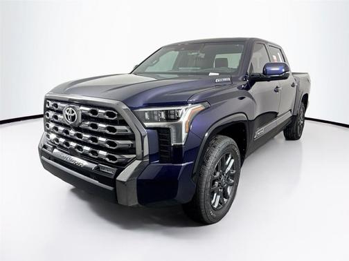 2025 Toyota Tundra Hybrid Platinum