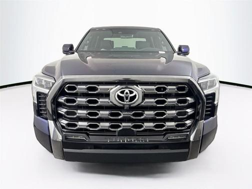 2025 Toyota Tundra Hybrid Platinum