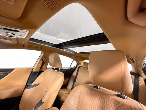 2023 Lexus ES 350 Base