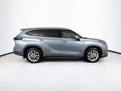 2024 Toyota Highlander Limited