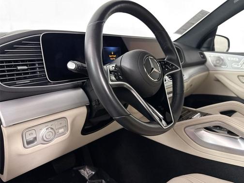 Black 2025 Mercedes-Benz GLE 350 Base