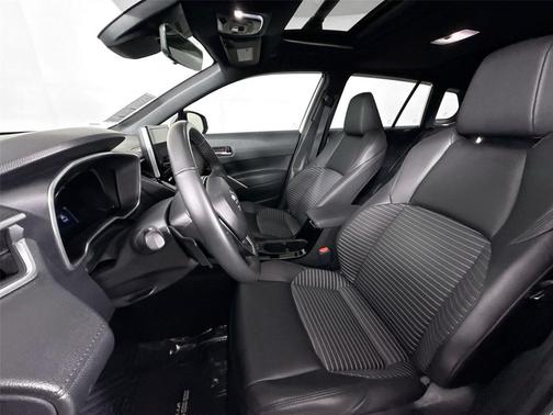 2024 Toyota Corolla Hybrid SE