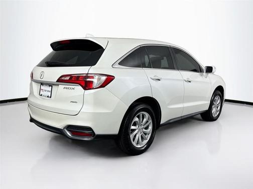 White Diamond Pearl 2017 Acura RDX Technology Package