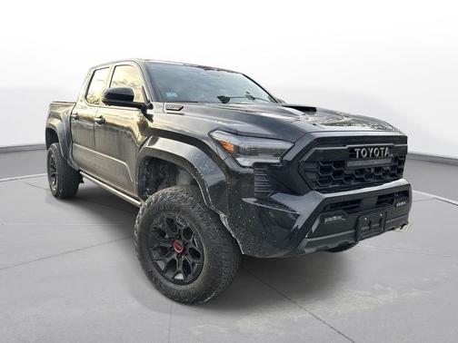 2024 Toyota Tacoma Hybrid TRD Pro