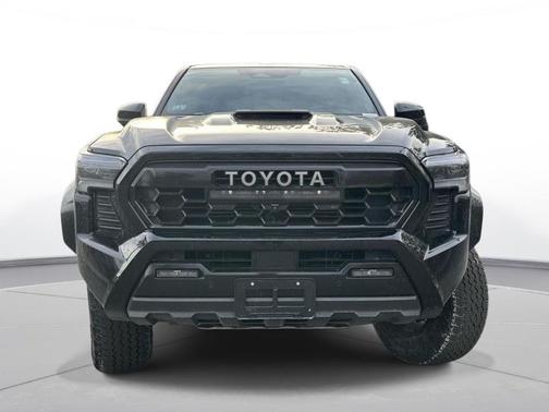 2024 Toyota Tacoma Hybrid TRD Pro