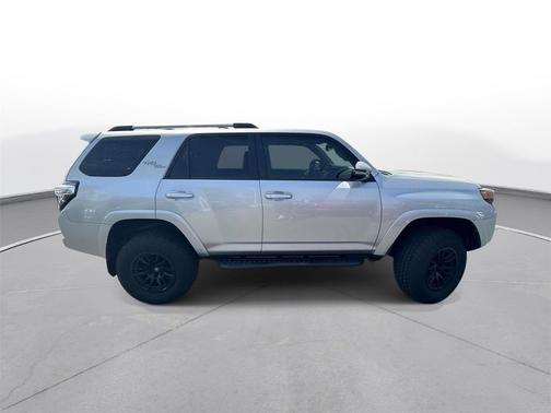 Magnetic Gray Metallic 2018 Toyota 4Runner TRD Off Road Premium
