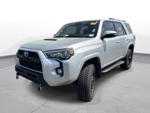 Magnetic Gray Metallic 2018 Toyota 4Runner TRD Off Road Premium