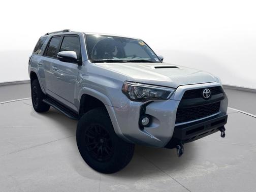Magnetic Gray Metallic 2018 Toyota 4Runner TRD Off Road Premium