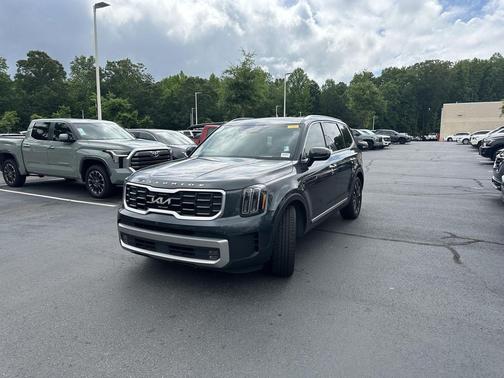 Gravity Gray 2023 Kia Telluride SX Prestige