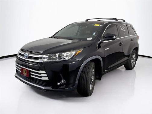 2019 Toyota Highlander Hybrid Platinum