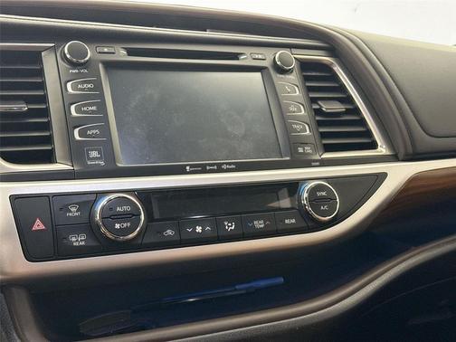 2019 Toyota Highlander Hybrid Platinum