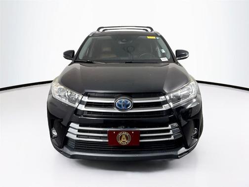 2019 Toyota Highlander Hybrid Platinum