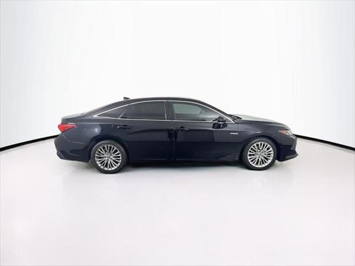 2021 Toyota Avalon Hybrid Limited