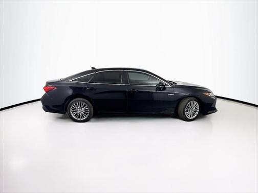 2021 Toyota Avalon Hybrid Limited