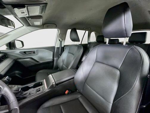 Ice Cap 2026 Toyota RAV4 XLE Premium
