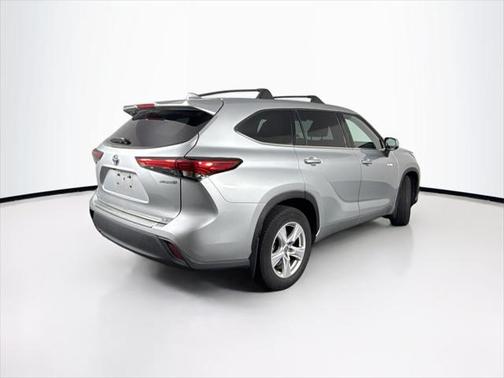 2020 Toyota Highlander Hybrid LE