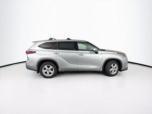 2020 Toyota Highlander Hybrid LE