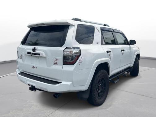 Super White 2021 Toyota 4Runner SR5 Premium