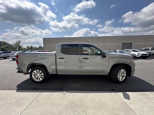 Slate Gray Metallic 2024 Chevrolet Silverado 1500 Custom