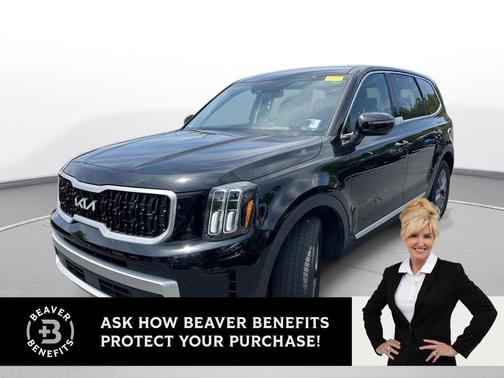 Ebony Black 2023 Kia Telluride LX