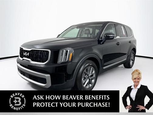 Ebony Black 2023 Kia Telluride LX