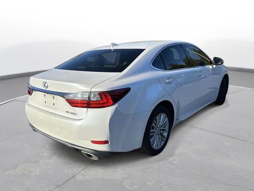 2016 Lexus ES 350 Base